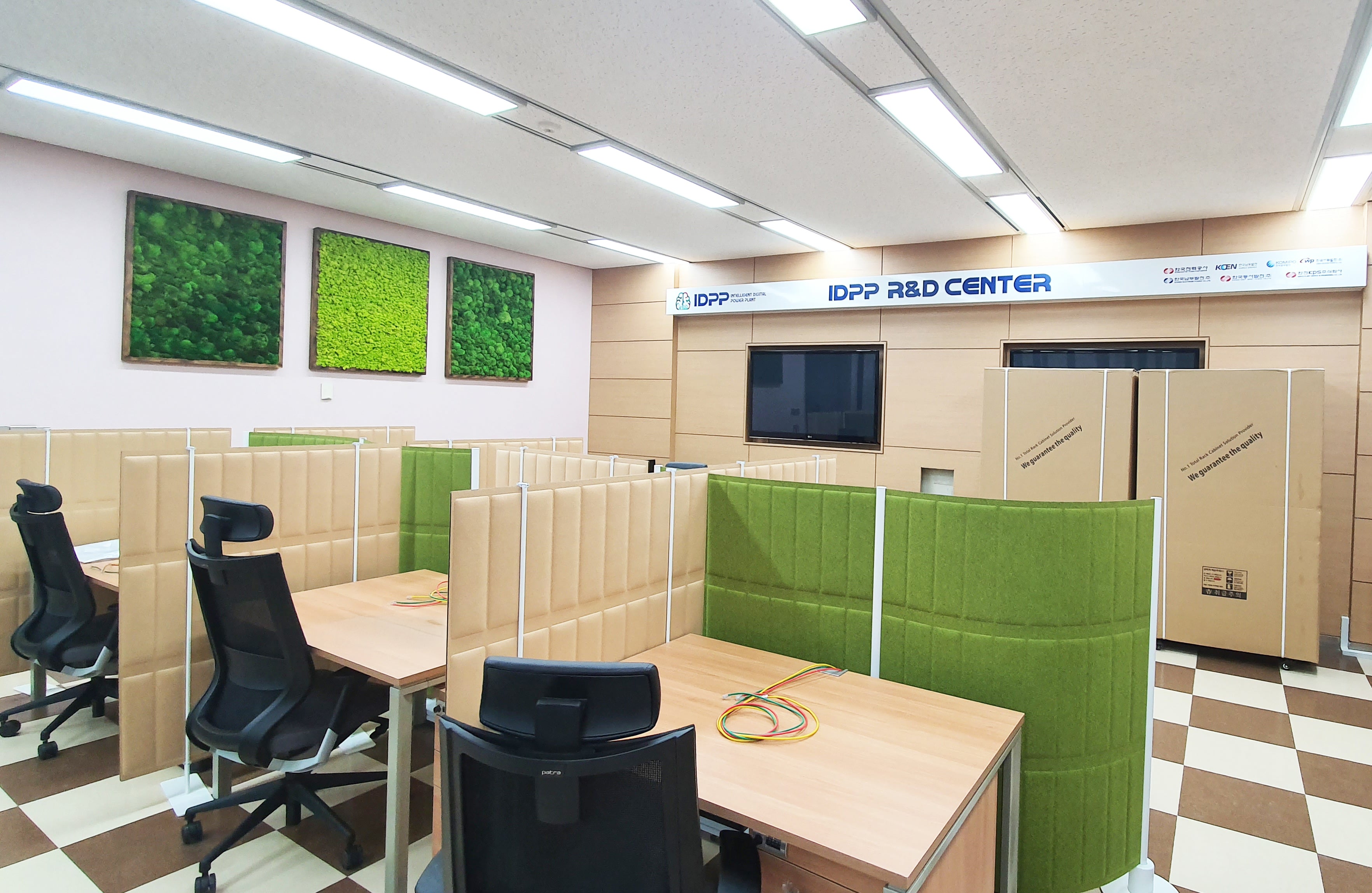 한국전력공사, 모스월아트 도입으로 ‘에너지 공간’에 자연을 채우다